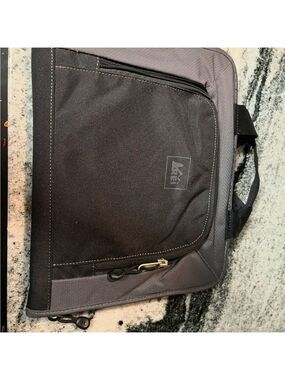 COPY - REI Laptop carrying Case